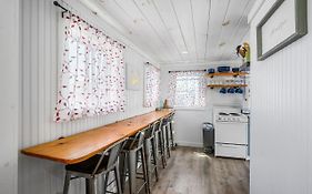 217 Old Wharf Rd